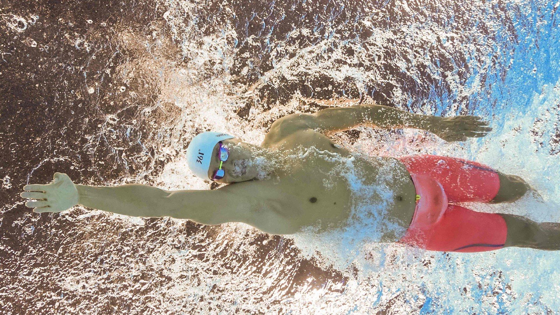 中国速度滑冰队世锦赛摘金创历史 小将张雨菲突破个人最佳