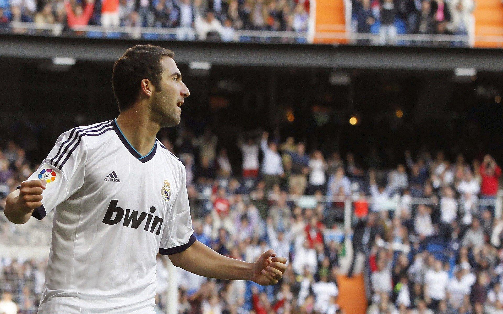 世锦赛巅峰对决，新星闪耀，传奇续写辉煌